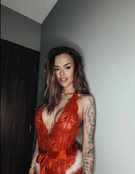 Suzanitta best star pics