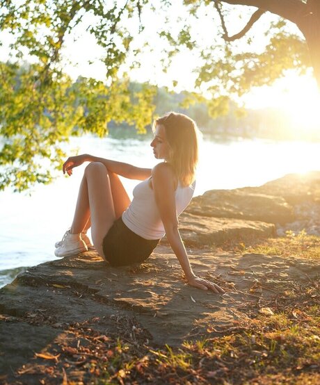 Sam Holly pretty model archive