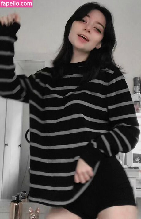 Anto a a model sexy photo