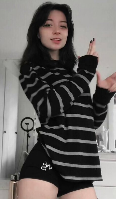 Anto a a high quality pornstar images