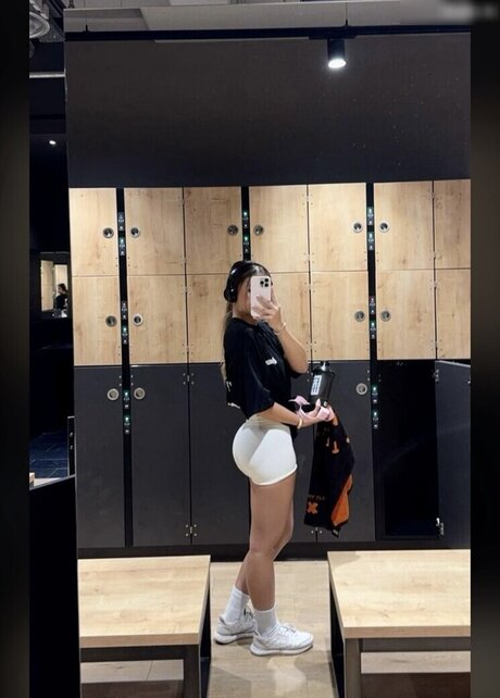 cocobasics sexy actress pictures