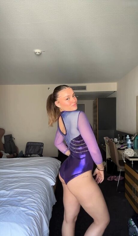 Emma Malewski beautiful pornstar image