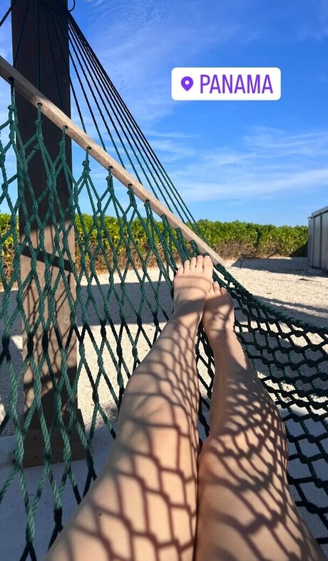 Thea Booysen erotic pornstar image