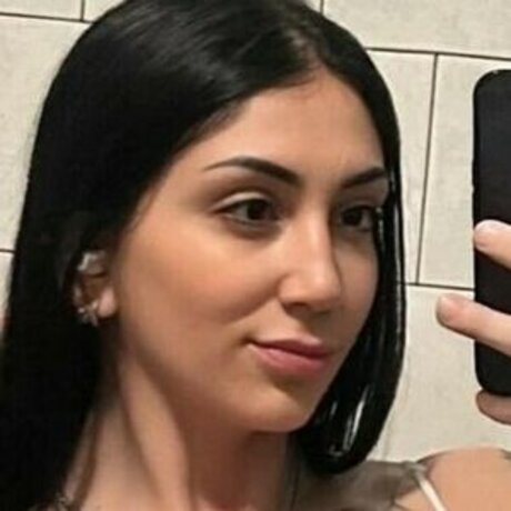 irifitxox pretty model gallery