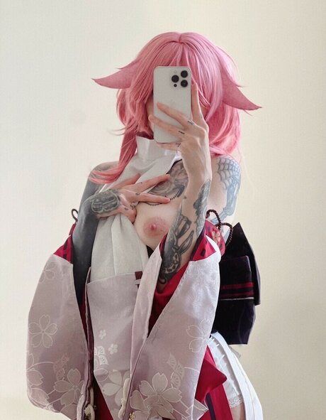 Lunara fawn pornographic star image