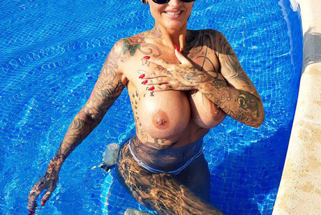 Sari Sander pornstar art pic