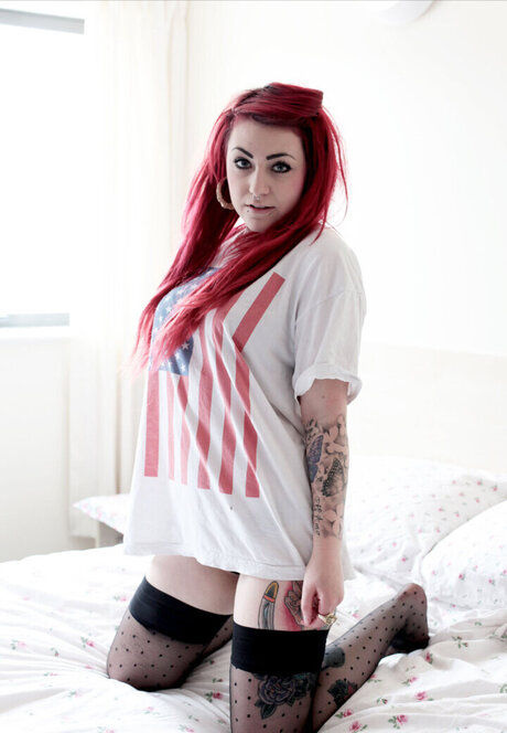 Luceyx beautiful model photo