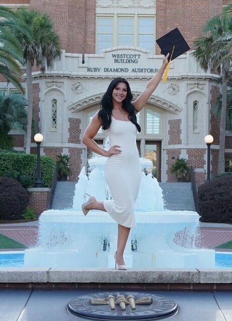 Allison Royalty nudes star archive