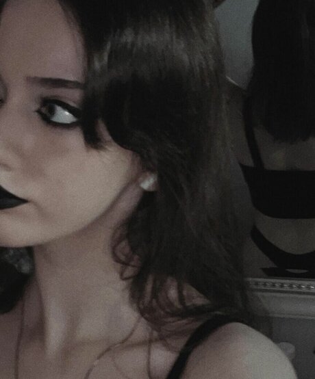 Itsmalic3 nude pornstar galleries