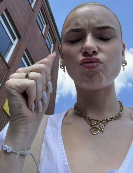 Celina Klug top pornstar img