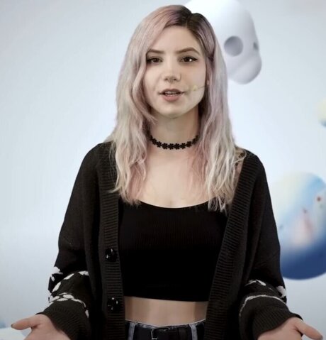 Esther Kerkhoff model erotic images