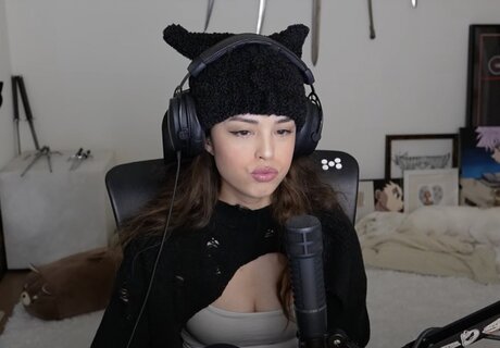 Valkyrae beautiful actress pics