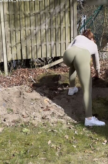 Julia Schulze pornstar pic