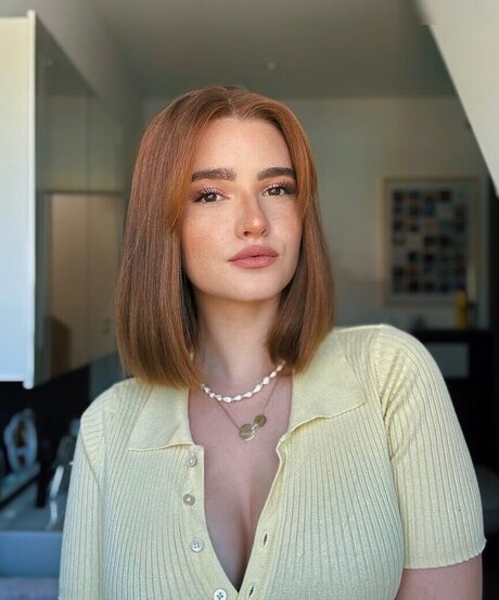 Julia Schulze sex star galleries