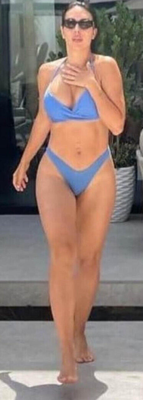 Georgina Rodriguez Hern ndez hot star pictures