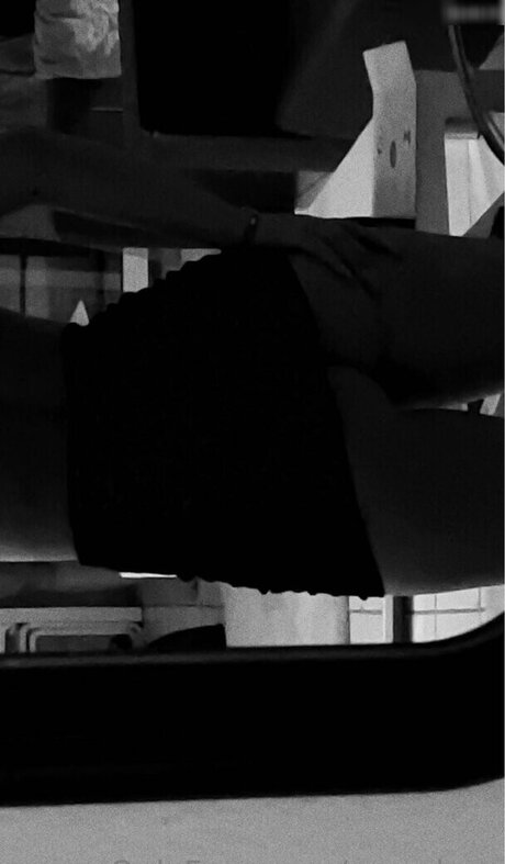 samybwz nude star picture