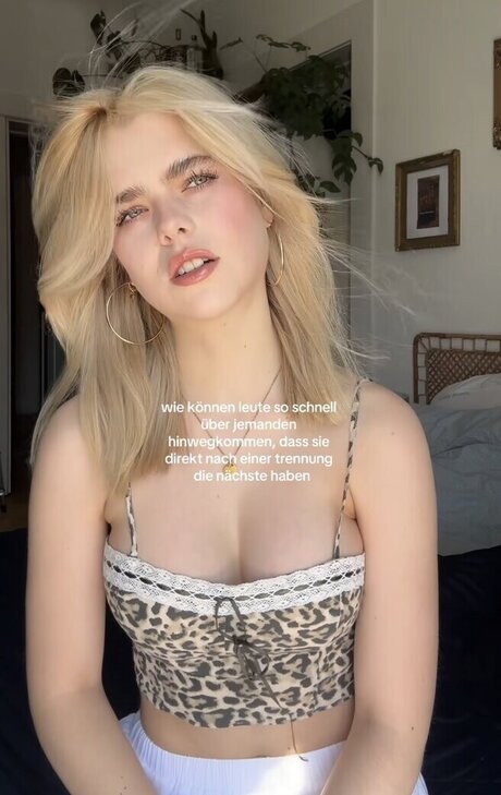 Theresa vth model art pics