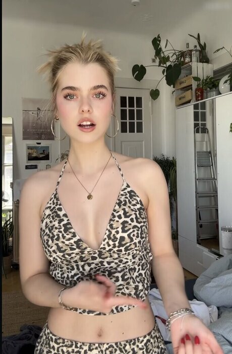 Theresa vth star high quality picture