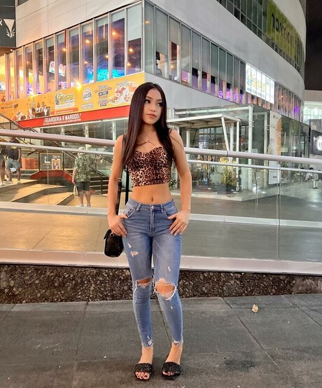 yolllbae model pretty galleries