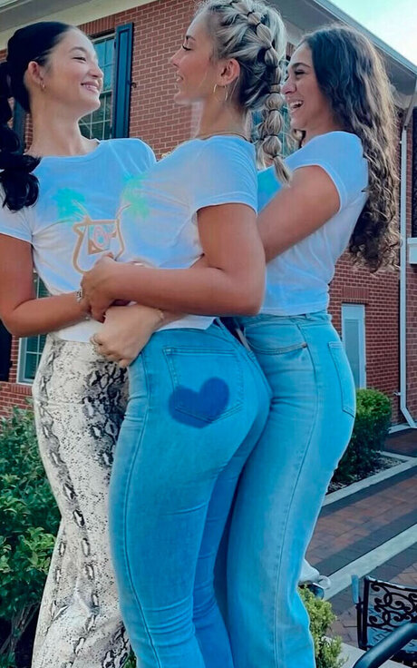 Blakely Ricketts naked star photo