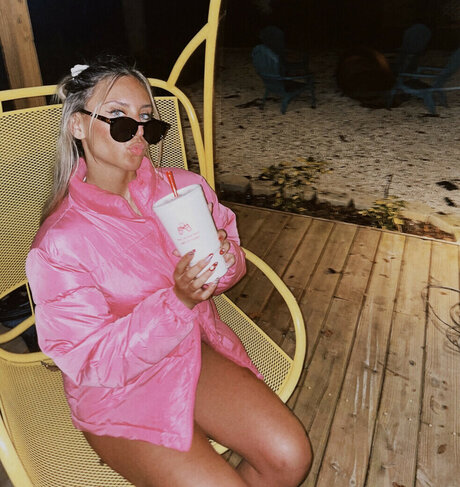 Blakely Ricketts naked model pics