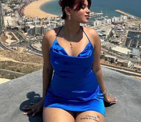 senoritasara star erotic photos