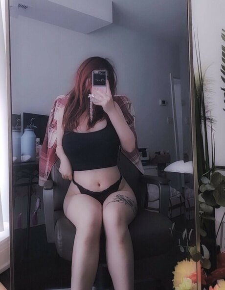 Drowsypotion Uwasaoink art model gallery