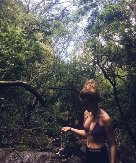 rianabailey high quality model pictures