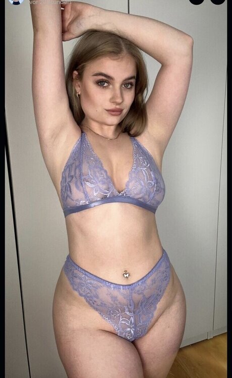 Milena Sing pornstar pretty pic