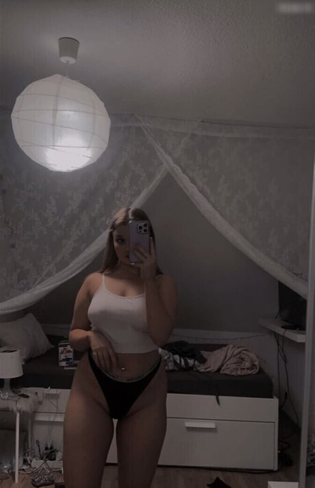 Milena Sing pornstar xxx gallery