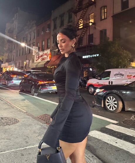 baddiejuu star sexy pic