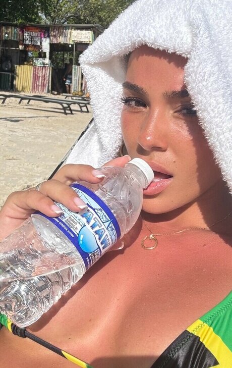 baddiejuu high quality pornstar images