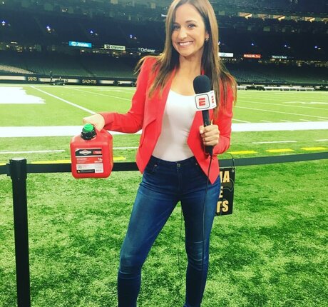 Dianna Russini perfect star photos