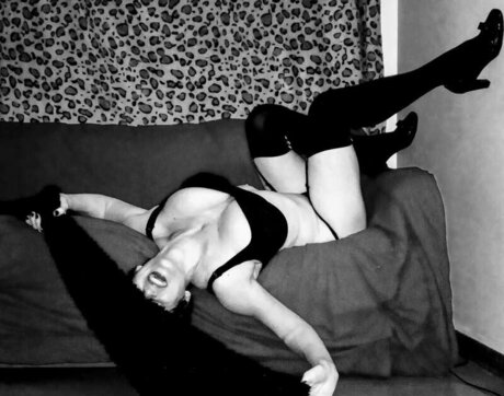 Claire Secrete adult model galleries