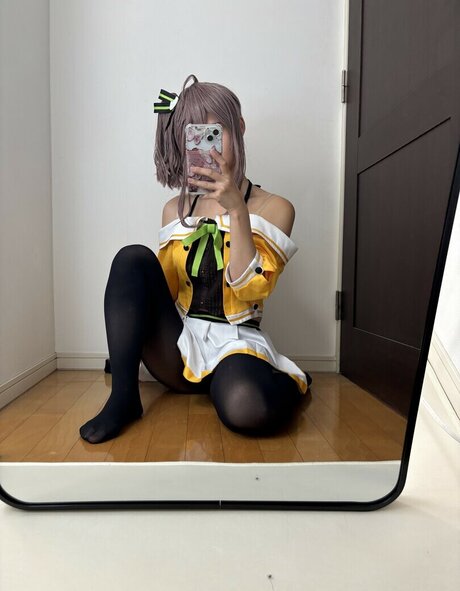 Kogane Akino pornstar free photos