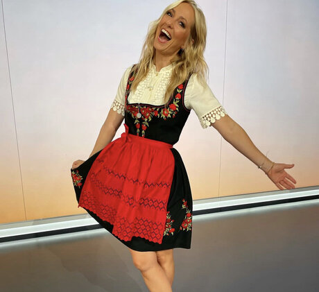 Angela Finger Erben sexy star pic