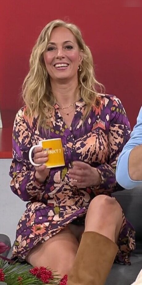 Angela Finger Erben model naked pictures