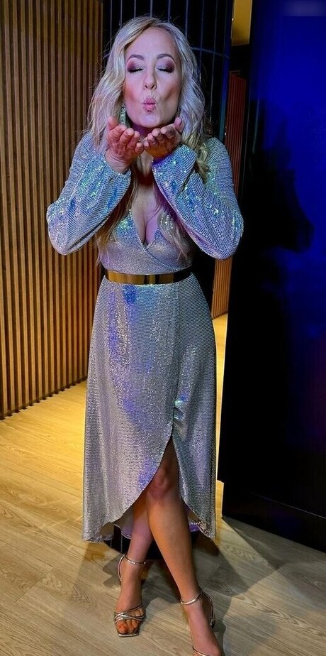 Angela Finger Erben naked actress archive