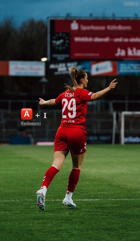 Selina Cerci erotic model images