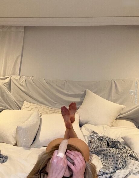 CJ Perry aka Lana perfect model photo