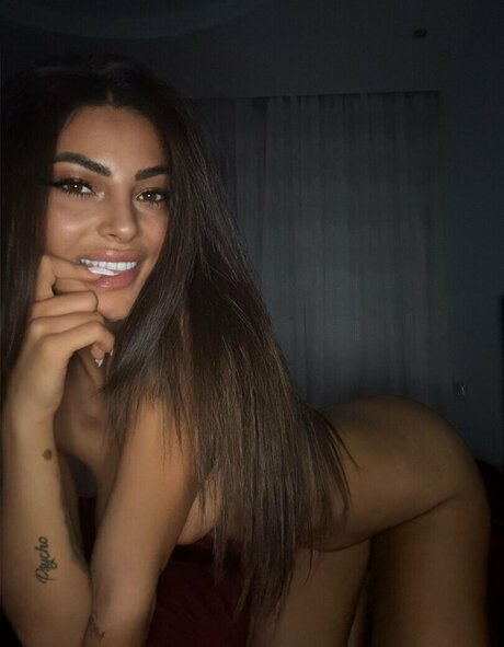 Jasmin Salvati art model images