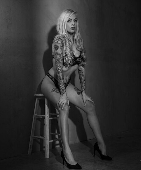 Zooee333 model xxx archive