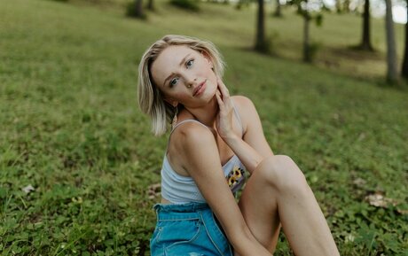 ashleyyy597 model sexy pictures