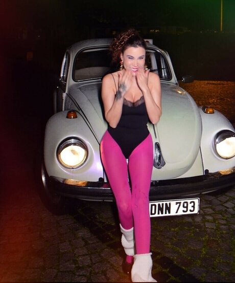 Es1nce pornstar sex pics