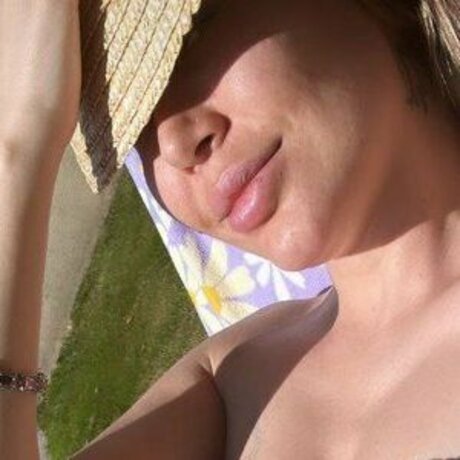 Es1nce best model img