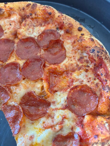 missrinaroxx perfect actress photo