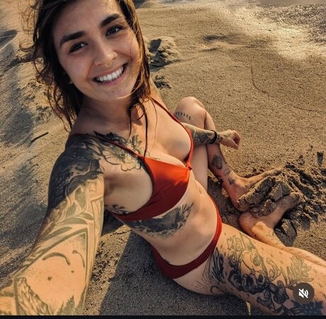 Nadine Wolfgruber xxx model picture