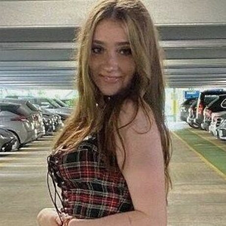 Pixispit beautiful model gallery