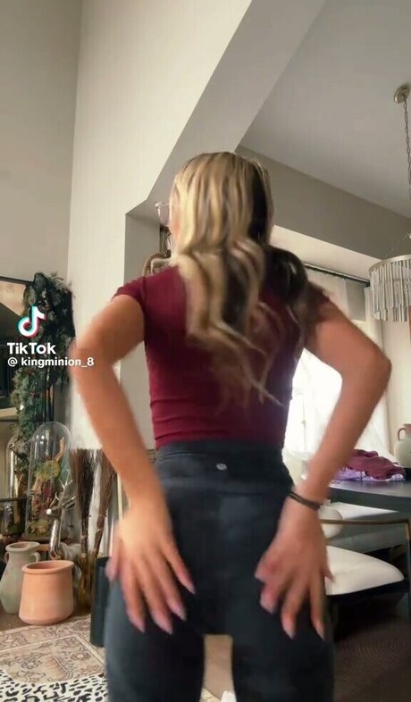 Ava Nucci model erotic photo