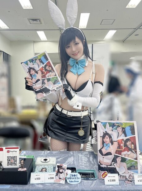 Tifa Cosplay sex pornstar images